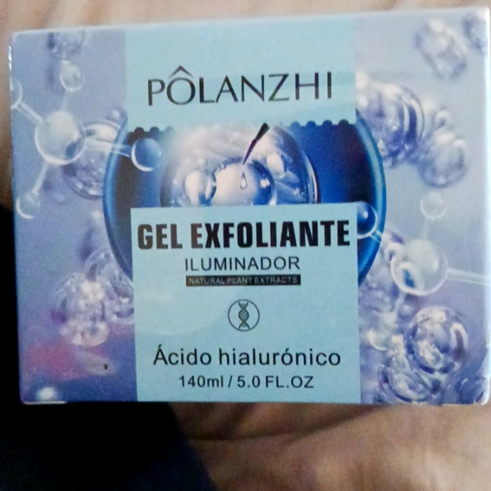 Gel exfoliante con ácido hialuronico